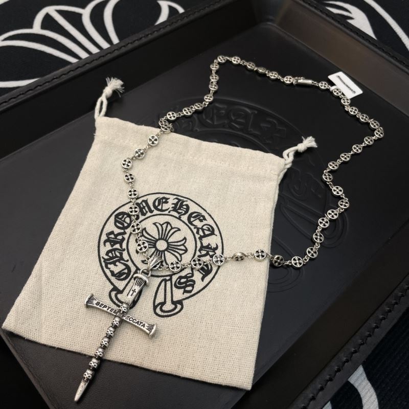 Ch*0me He**ts necklaces